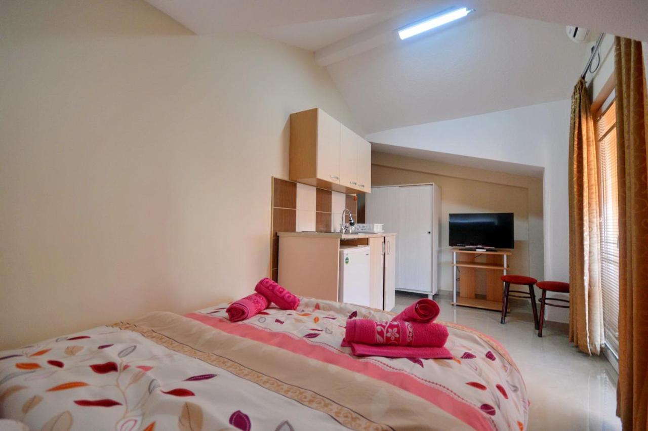 Vila Tea Petrusevski Ohrid Luaran gambar
